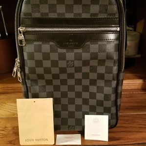 Authentic Louis Vuitton Micheal Backpack

100% Aut